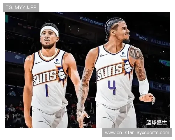 太阳布克连线队友攻破防守